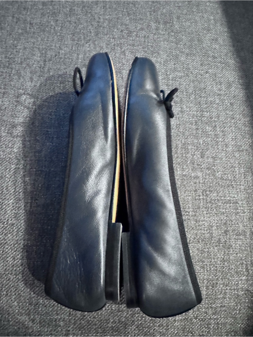 Margaux Demi Women's Navy And Black Leather Ballet Flats Sz 37.5 — image 7 of 7